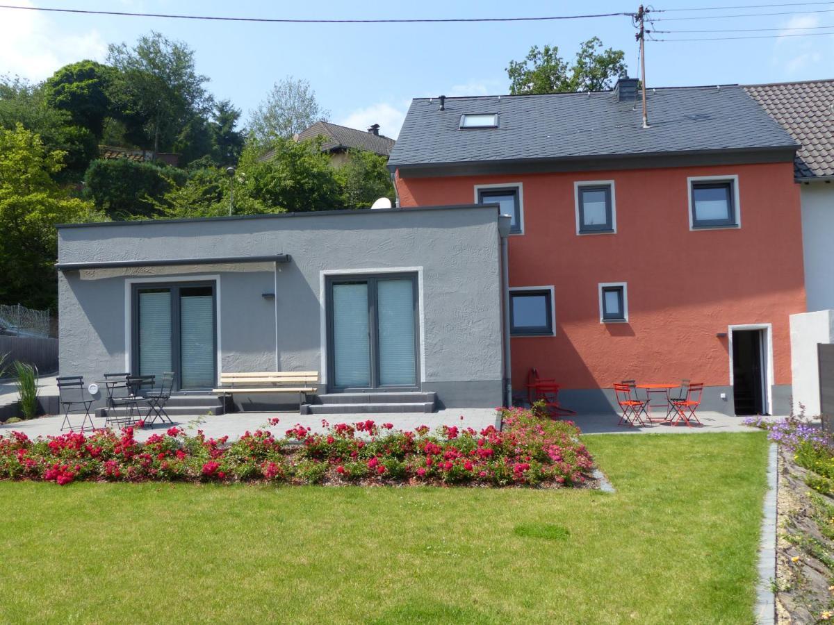 Das Rote Haus - Hohnemichels Бопард Екстериор снимка